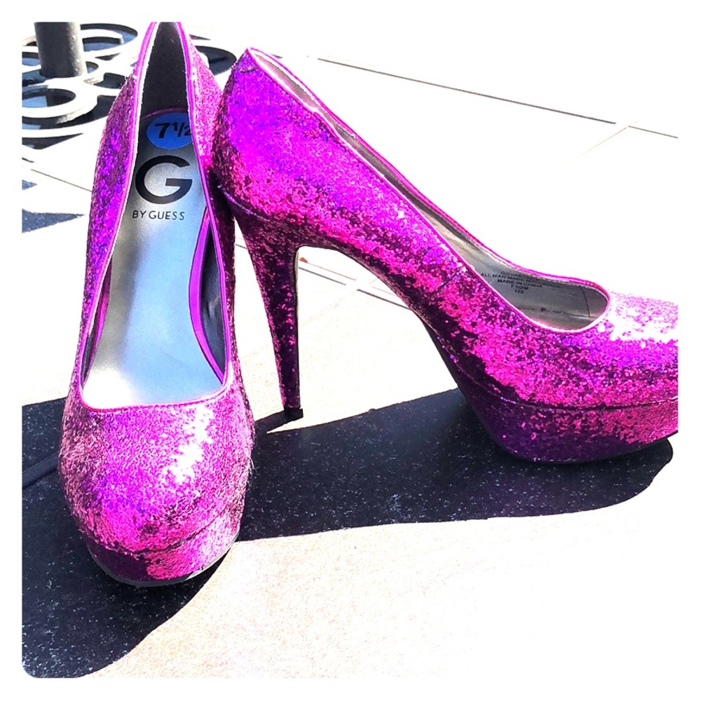 Size 8 Pink glittery G by Guess shoes *NEVER WORN*